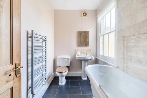11 Bearfield Road, Kingston Upon Thames, KT2 5ET