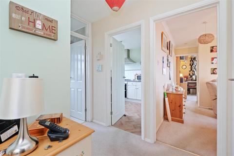 3 bedroom flat for sale, Joy Lane, Whitstable