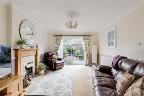 3 bedroom detached house for sale, Arnot Hill Road, Arnold NG5