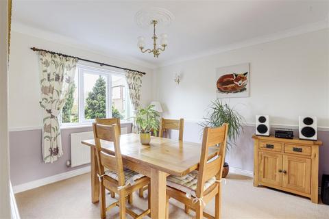 3 bedroom detached house for sale, Arnot Hill Road, Arnold NG5