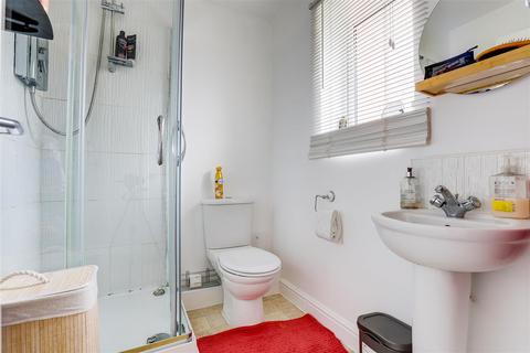 80 Bakewell Drive, Nottingham, NG5 9AF