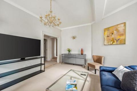 2 bedroom flat to rent, Curzon Square, London