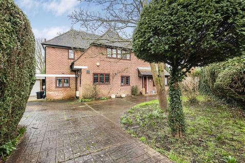 5 bedroom detached house for sale - Luckmore Drive, Earley, Reading