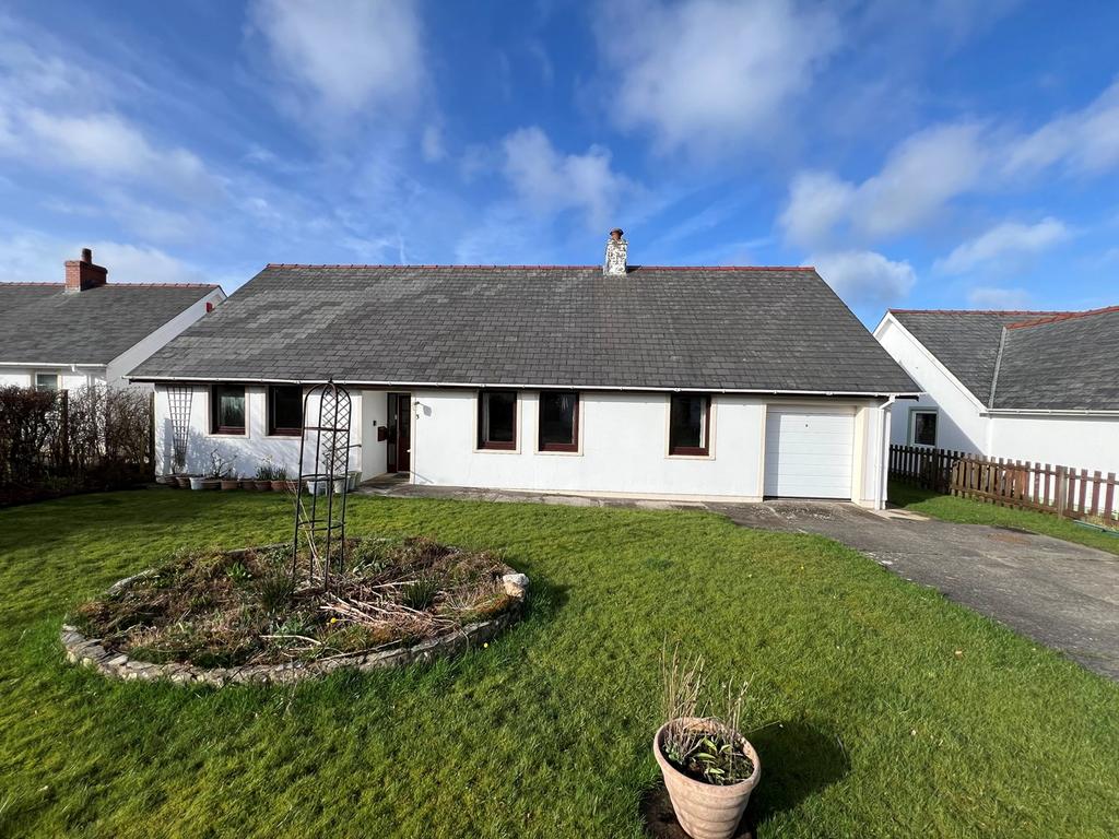 Erw Wen, Blaenffos, Boncath, SA37 3 bed property for sale £269,950