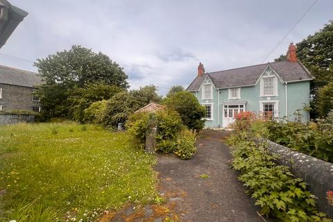5 bedroom detached house for sale, Stryd Y Capel , Llanon, SY23