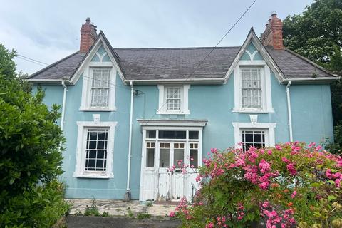 5 bedroom detached house for sale, Stryd Y Capel , Llanon, SY23