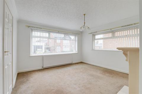 88 Acton Road, Arnold, Nottingham, NG5 7AD