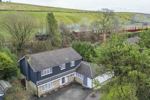 4 bedroom detached house for sale, Irwell Vale, Ramsbottom, Bury