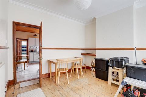 50 Birrell Road, Forest Fields, Nottingham, NG7 6LL