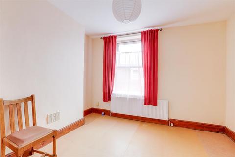 50 Birrell Road, Forest Fields, Nottingham, NG7 6LL