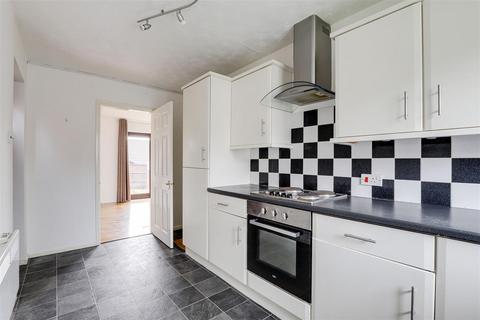 2 bedroom end of terrace house for sale - St. Augustines Close, New Basford NG7