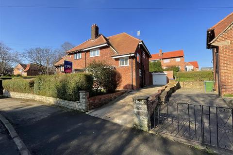 8 Glenside, Scarborough, YO12 6BN