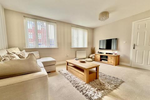 2 bedroom apartment for sale, Sapphire Way, Gloucester GL3