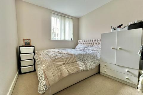 2 bedroom apartment for sale, Sapphire Way, Gloucester GL3