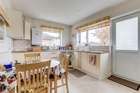 4 Ardleigh Close, Nottingham, NG5 5AX
