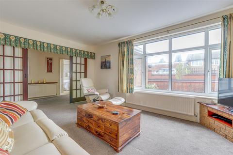 4 Ardleigh Close, Nottingham, NG5 5AX