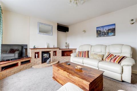 4 Ardleigh Close, Nottingham, NG5 5AX