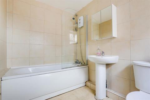 119 Berridge Road, Nottingham, NG7 6HS