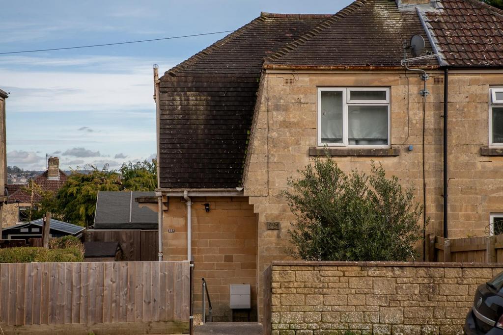 221 Haycombe Drive Bath - Externals-2.jpg
