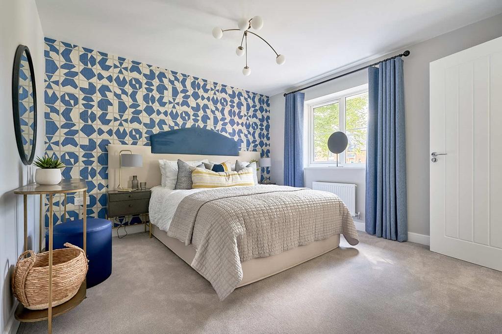 Main bedroom with ample space and an en-suite