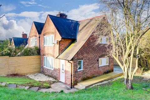 3 bedroom semi-detached house for sale - Oxton Avenue, Sherwood NG5