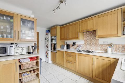 58 Glamis Road, Nottingham, NG5 1EF