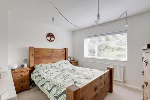 58 Glamis Road, Nottingham, NG5 1EF