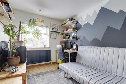 58 Glamis Road, Nottingham, NG5 1EF