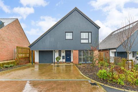 4 bedroom detached house for sale, Cole Close, Liss, Hampshire