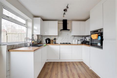 3 bedroom semi-detached house for sale, Shorwell Road, Carlton NG3