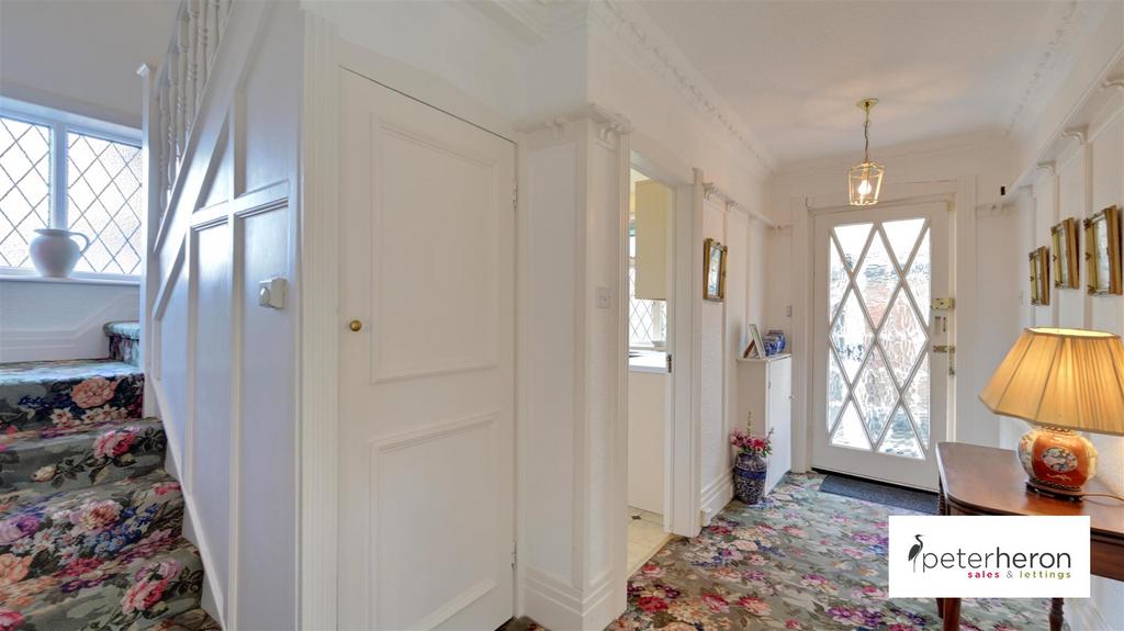 Heatherlea Gardens, Tunstall, Sunderland 4 bed semidetached bungalow