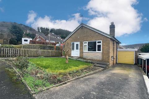 2 bedroom detached bungalow for sale, Weaponness Valley Road, Scarborough