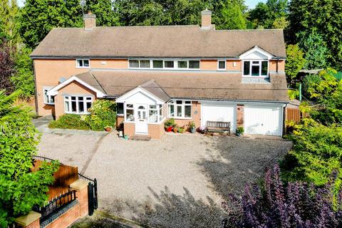 5 bedroom detached house for sale, Birch Lea, Redhill NG5