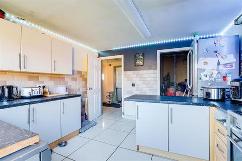4 bedroom detached house for sale - Pitch Close, Carlton NG4