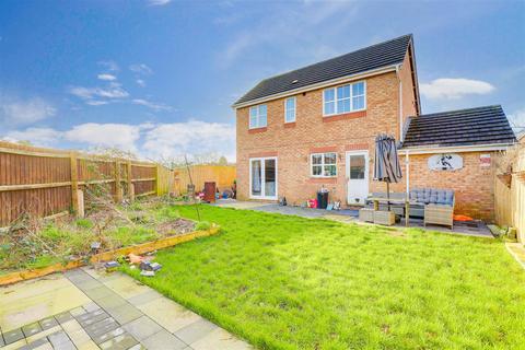 4 bedroom detached house for sale, Pitch Close, Carlton NG4