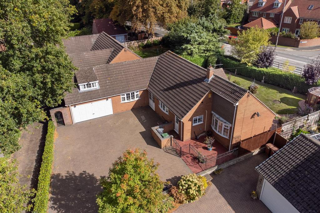 Plains Farm Close, Mapperley NG3 3 bed detached bungalow for sale £