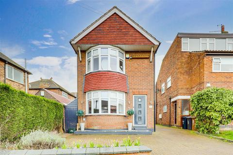 2 bedroom detached house for sale, Greenfield Grove, Carlton NG4