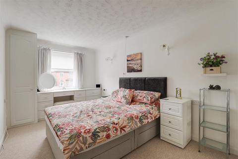 1 bedroom flat for sale, Beech Court, Mapperley NG3