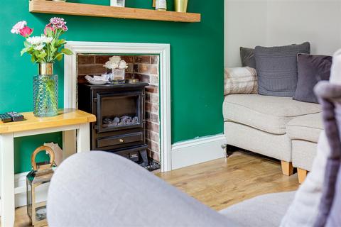 26 Lyndhurst Road, Nottingham, NG2 4FW