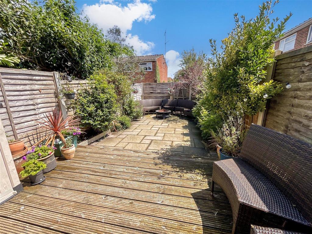 New Rear Garden Shot