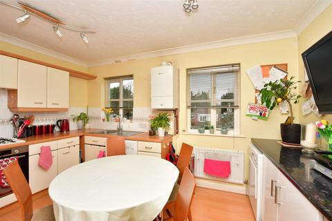 3 bedroom end of terrace house for sale, Carpenters Close, Rochester, Kent