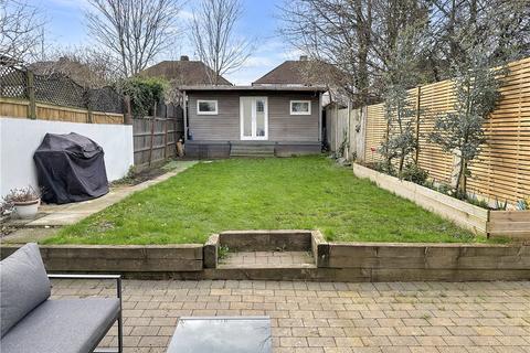 40 Littlejohn Road, Orpington, BR5 2BX