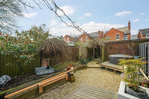 141 Beecham Road, Reading, RG30 2RB