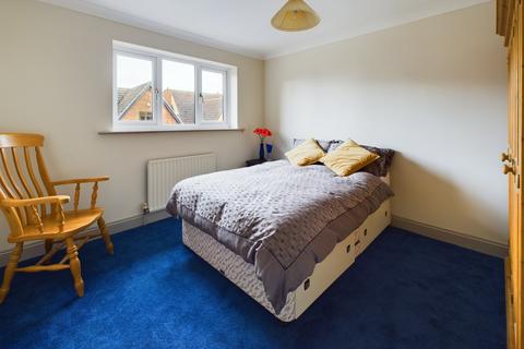 2 Cherry Orchard, Oakington, Cambridge, CB24 3AY