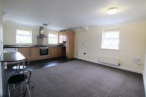 2 bedroom flat to rent, The Ridings, Birkenhead CH43