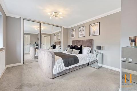 5 bedroom detached house for sale, Stamford Drive, Basildon, Essex, SS15