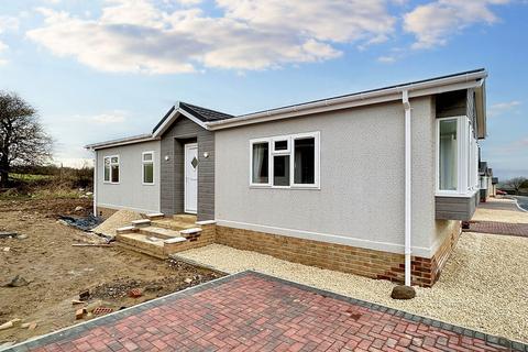 2 bedroom bungalow for sale, Easington Road, Hartlepool, Durham, TS24 9SJ