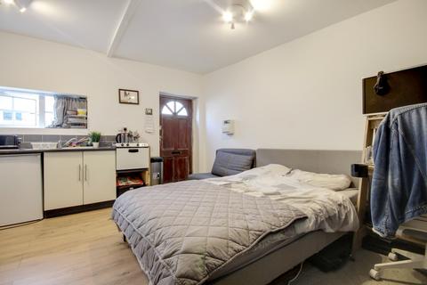 3 bedroom terraced house for sale, Kingsley Avenue, Barnstaple EX32