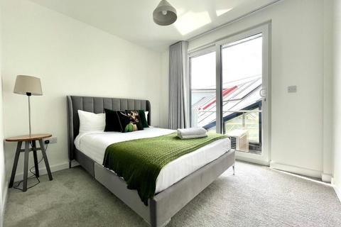 2 bedroom penthouse to rent - Broadway, Peterborough PE1