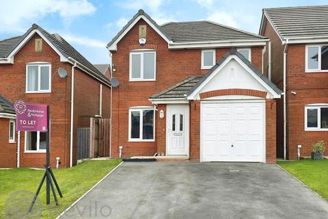 3 bedroom detached house to rent, Callow Close, Bacup, OL13